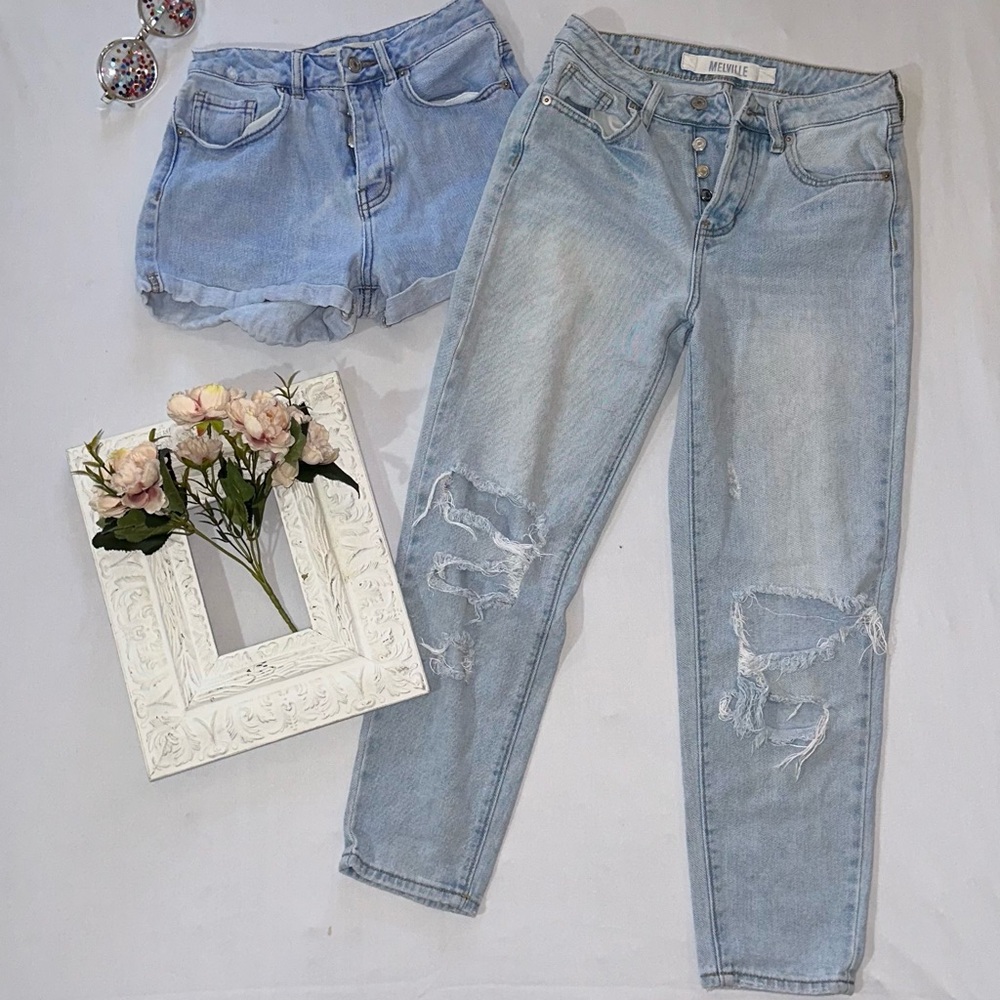Brandy Melville high waisted Jeans
